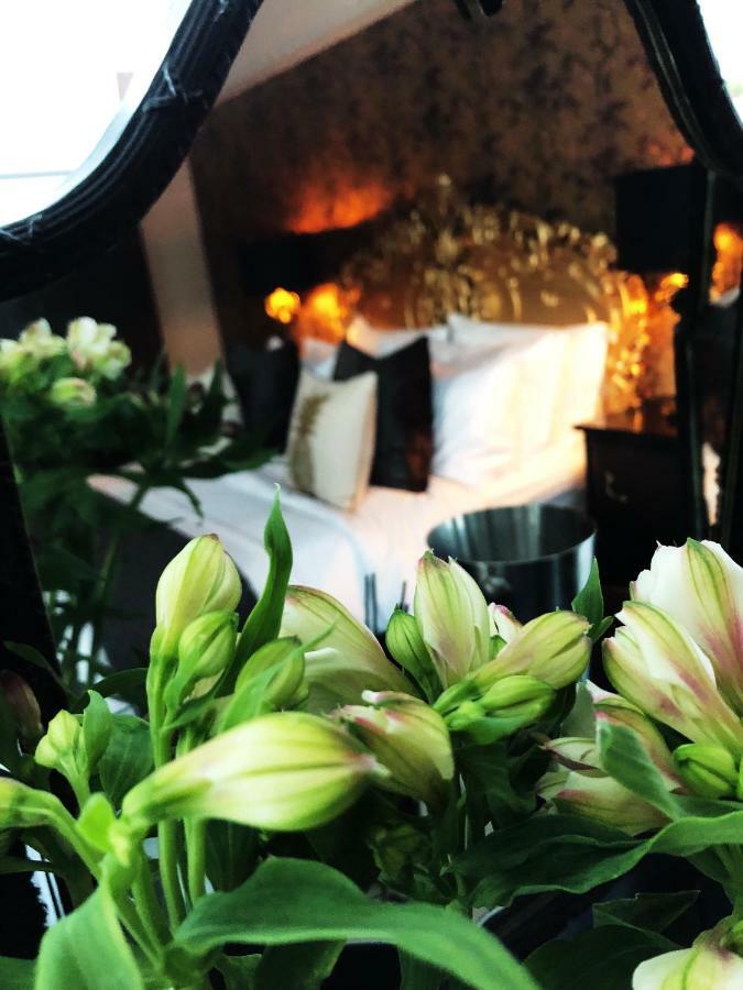 The Niche Bed & Breakfast Eastbourne Eksteriør bilde