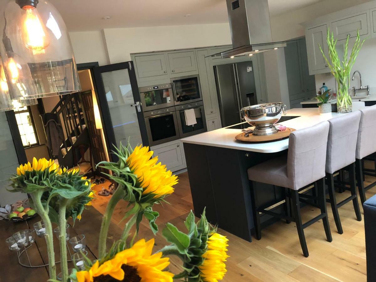 The Niche Bed & Breakfast Eastbourne Eksteriør bilde